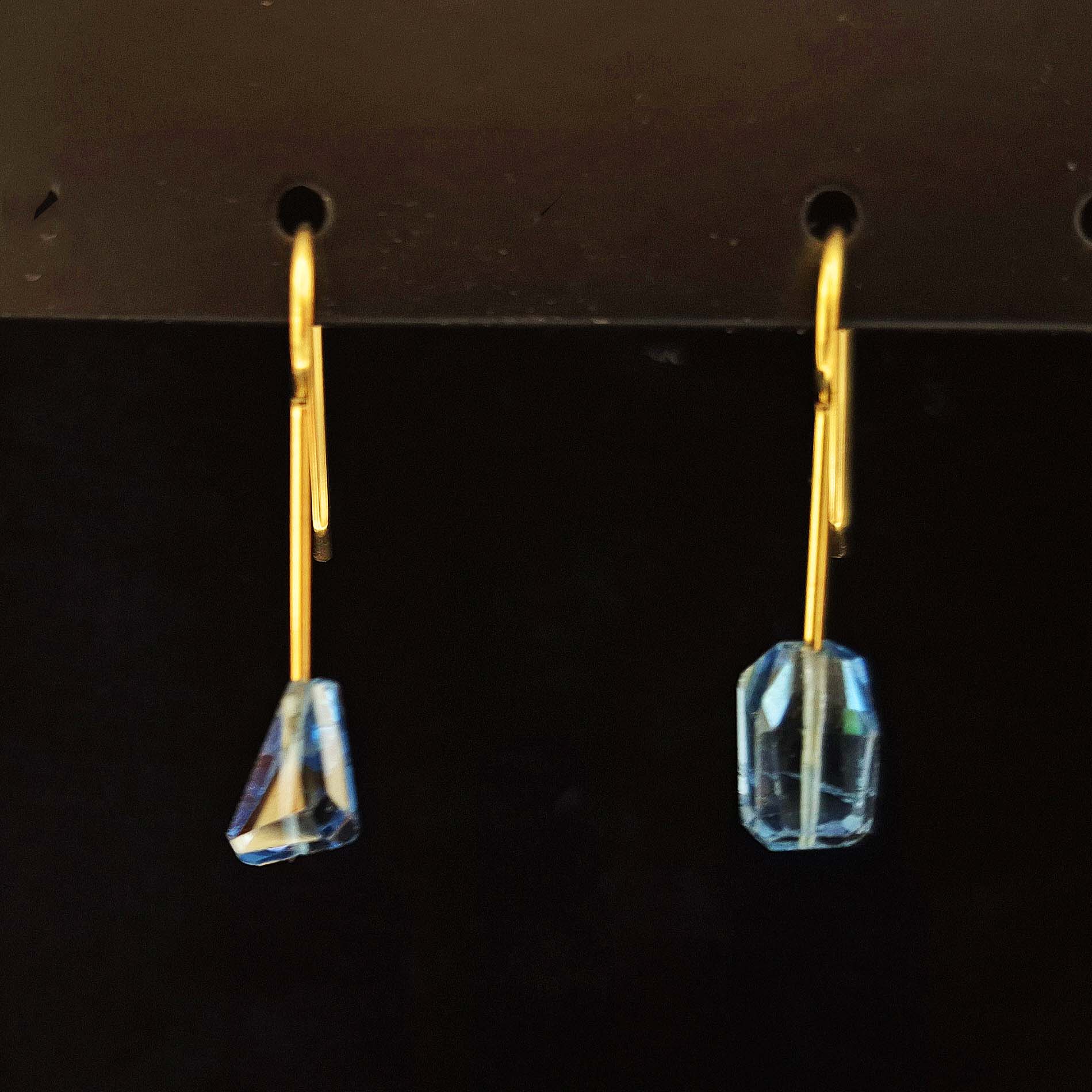 Gemmy Minimalist Earwires