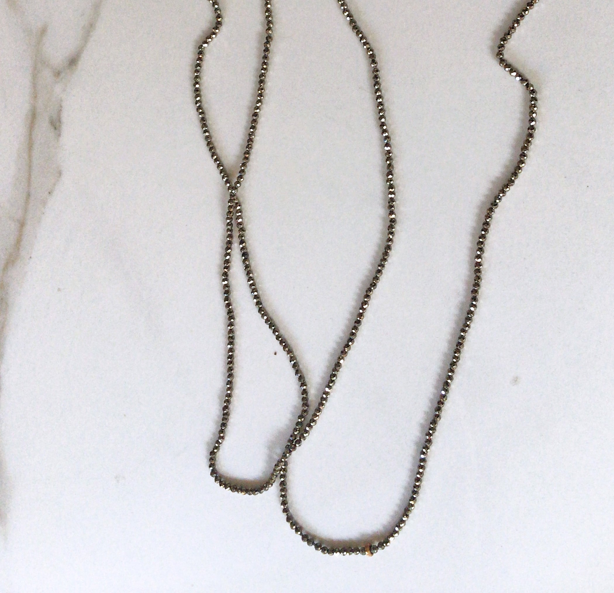 DELICATE HEMATITE BEADED NECKLACE
